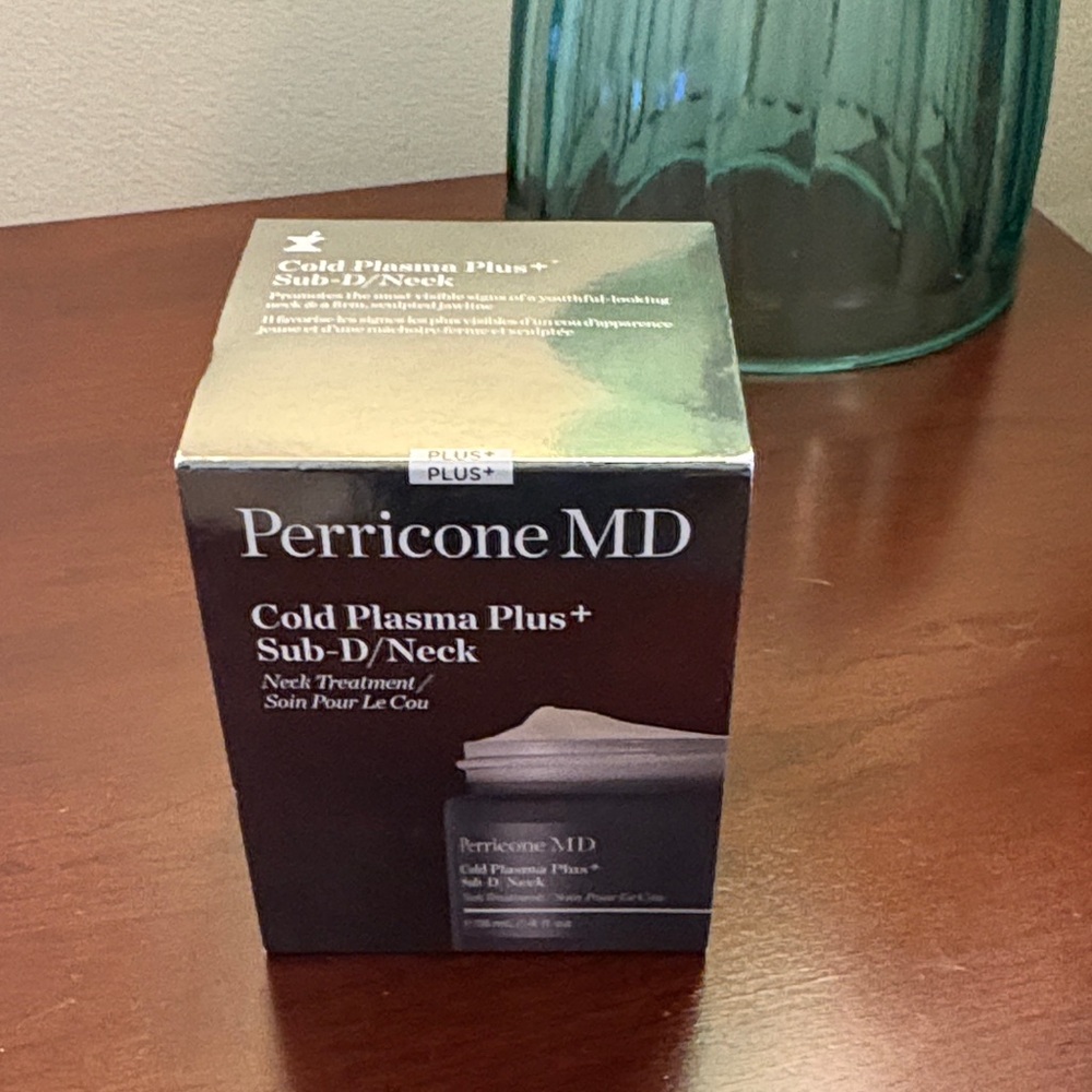Perricone MD Cold Plasma Plus+ Neck Treatment Box